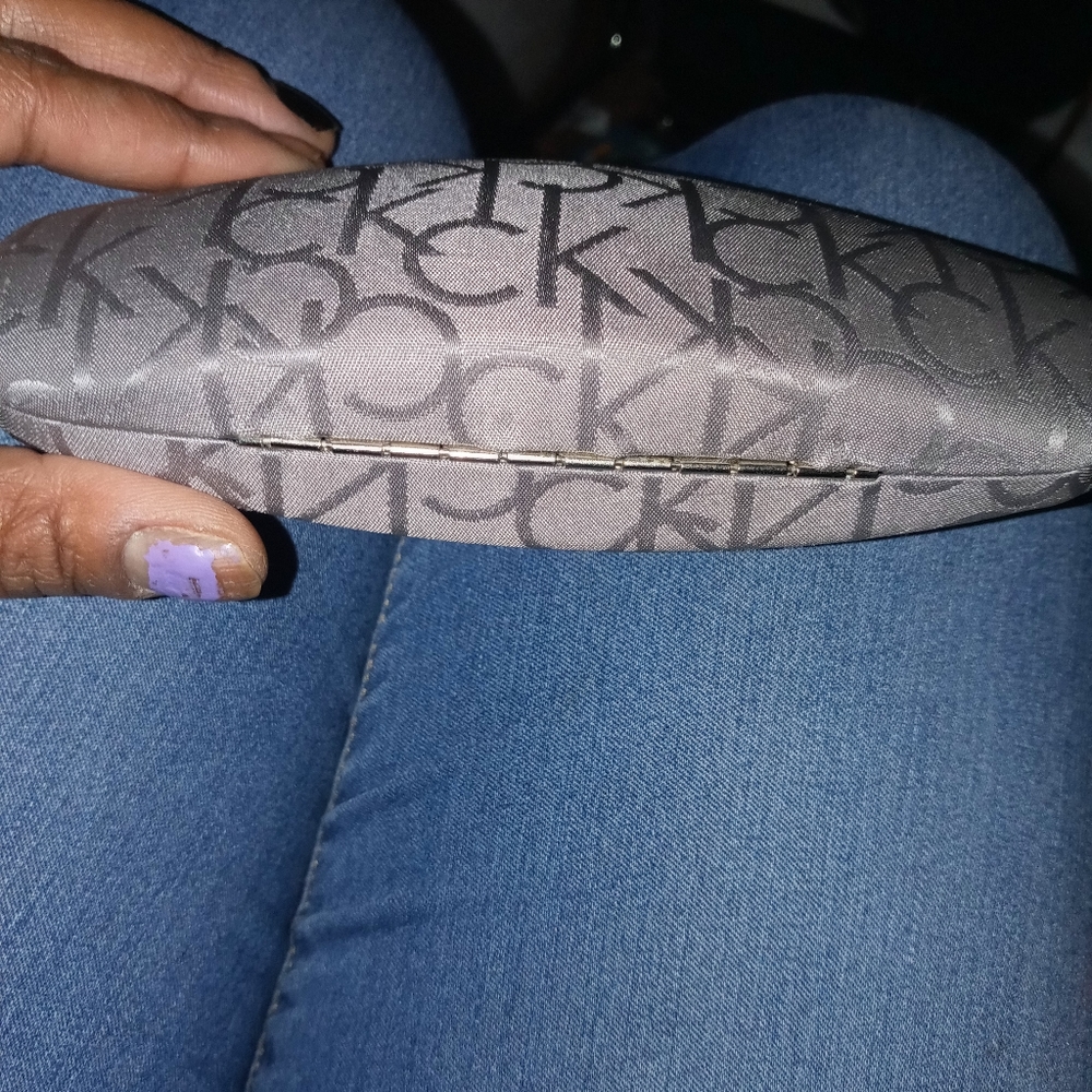 Eye glass case
